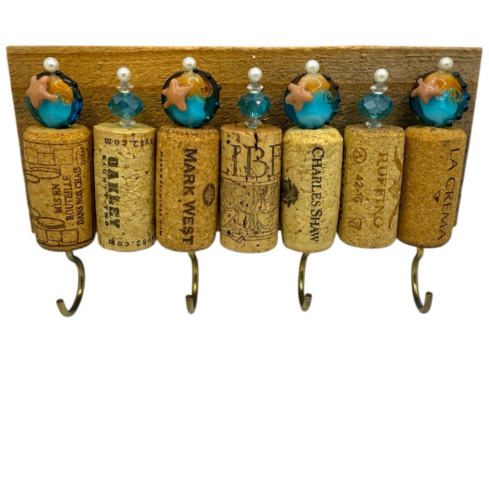 Coastal Chic Wall Hooks w/ Wine Corks. Perfect to hold Keys, Necklaces, Lanyards